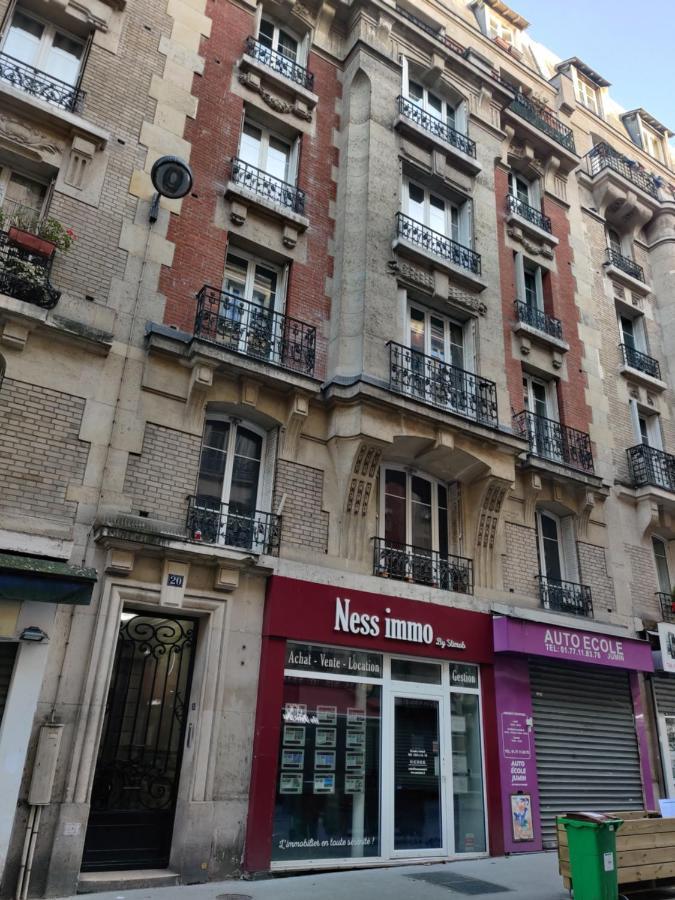 Apartamento Charmant Studio Fonctionnel París Exterior foto